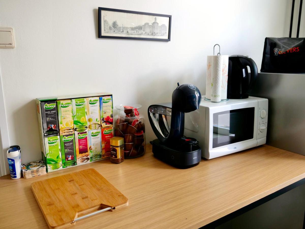 The Diesel Bed And Breakfast Rotterdam Bagian luar foto